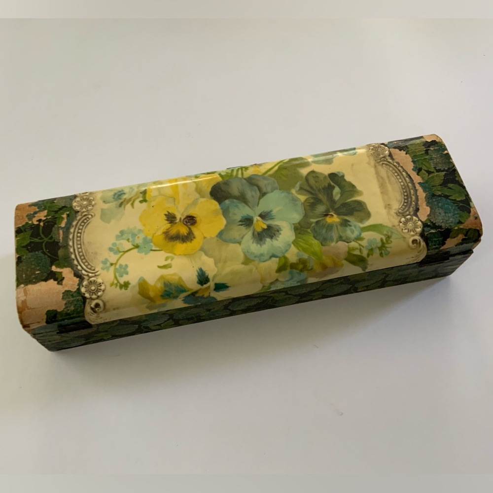 Floral Decorative Antique Box